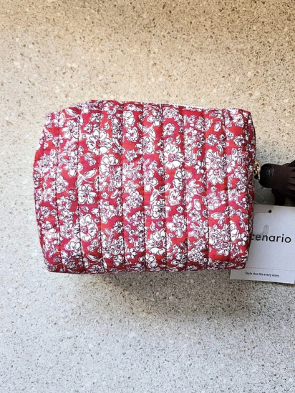 Scenario Floral Cosmetic Pouch in Red & White NWT